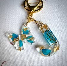 Epoxy resin letter keychain