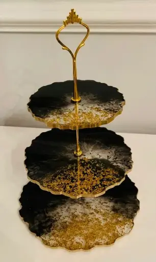 Three Tiers Cake Stand